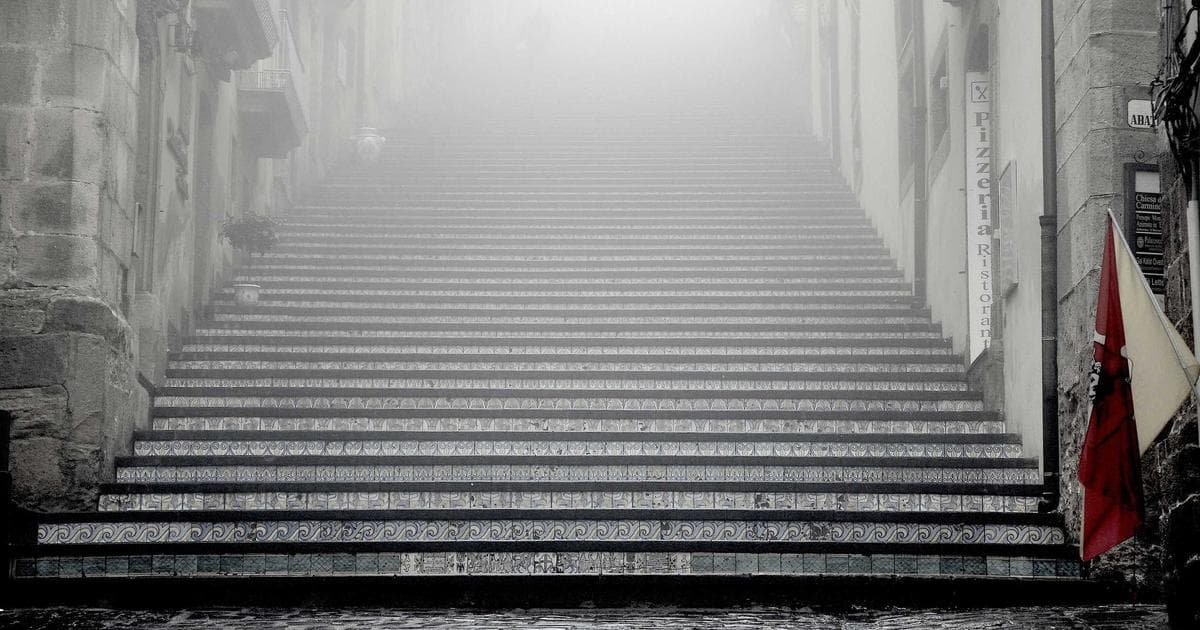 API ecosystem architecture showing internal, partner, and public API tiers with gateway and developer portal